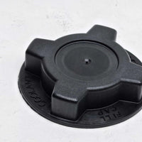 20968839 21314359 Mack/Volvo Coolant Surge Reservoir Tank Cap Replacement