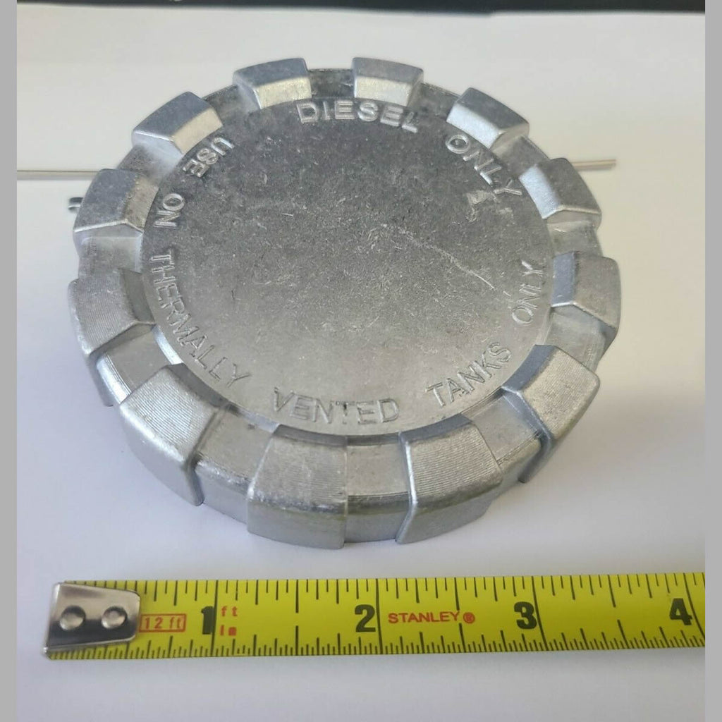 K071-398 Fuel Cap Assy Aluminum Kenworth® 3-1/2n Non Locking & Chain Replacement